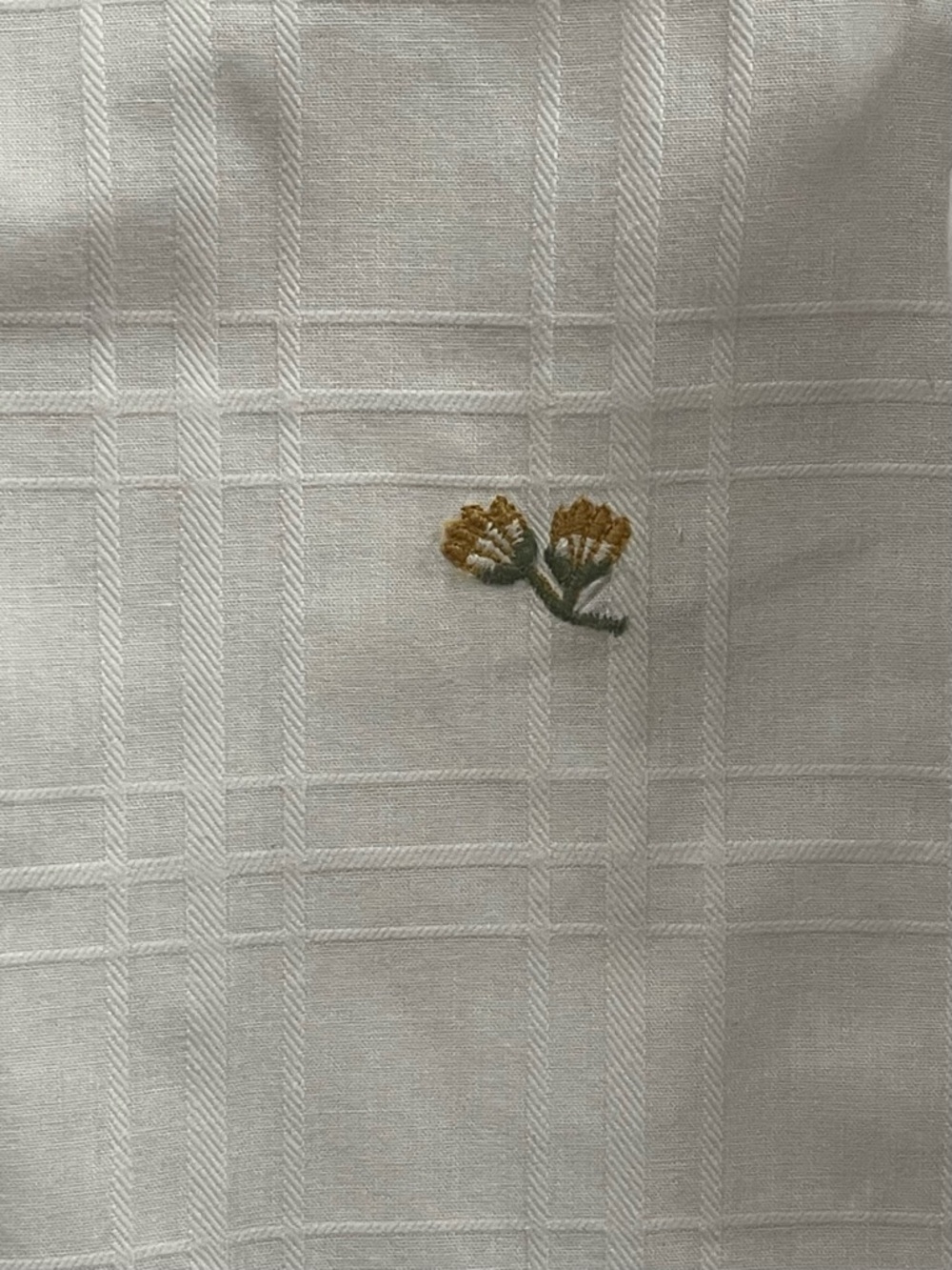 Fat Face White Ruffle-Front Floral Button-Up Blouse - Picture 5 of 8
